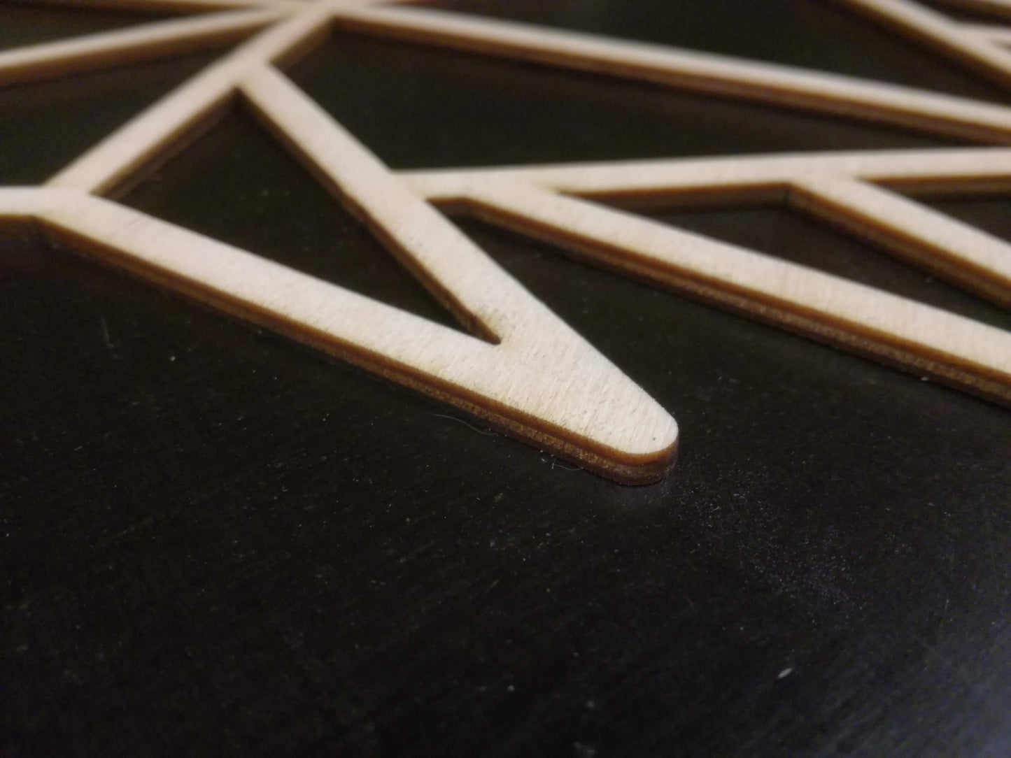 Houten wanddecoratie - Geometrische Leeuw
