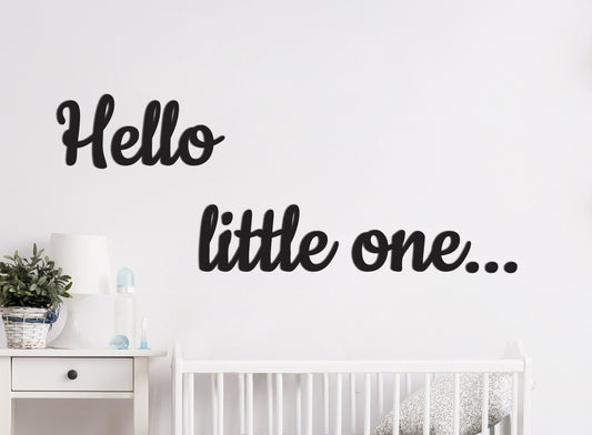 Houten Wandecoratie voor kinderkamer - Wandtekst "Hello little one..."