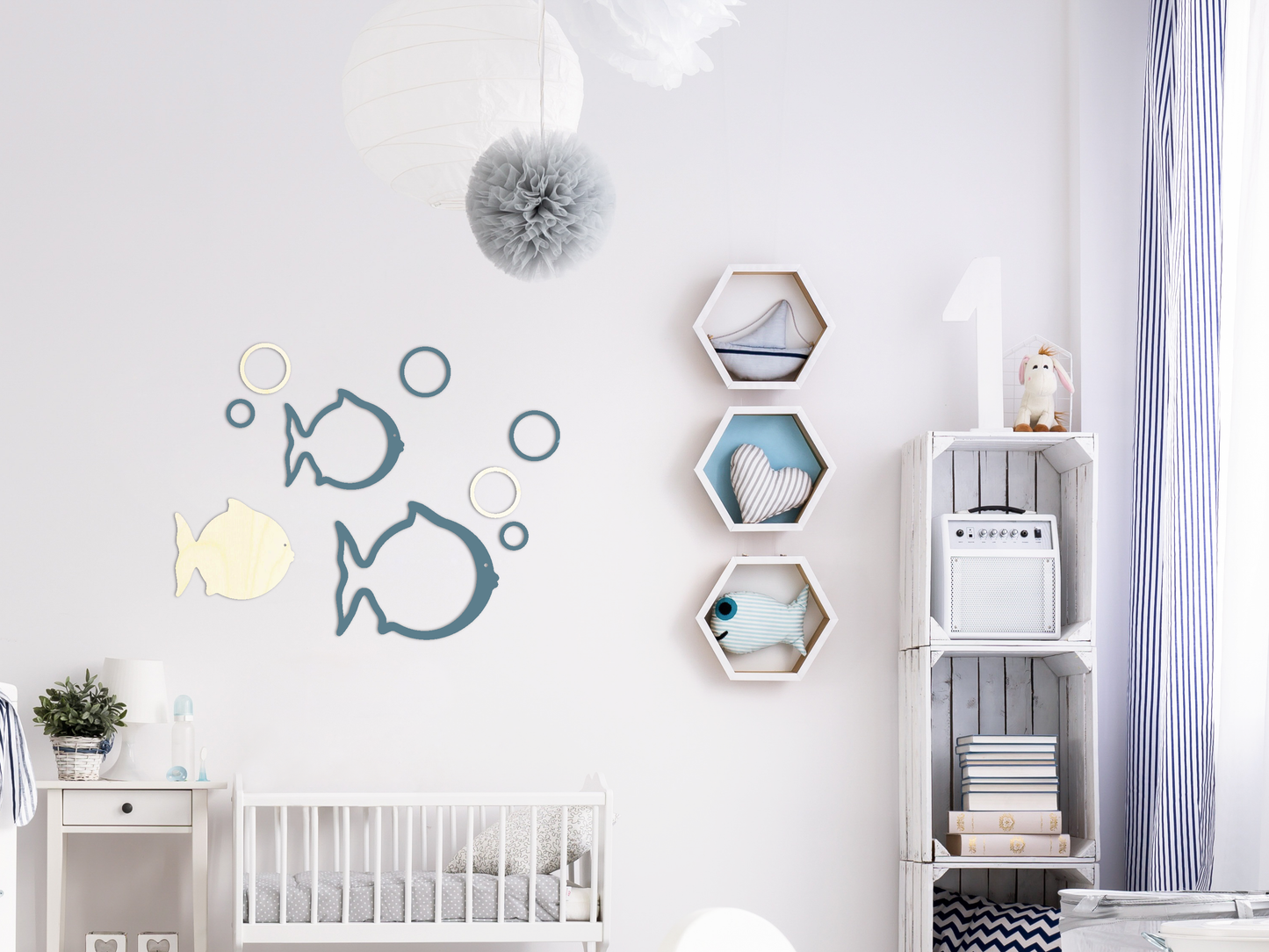 HOUTEN WANDDECORATIE / WOODEN WALL DECORATION - MUURDECORATIE VOOR KINDERKAMER / WALL ART FOR KIDS ROOM - VISSEN / FISH - 61 x 47cm - LICHT HOUT / NATURAL WOOD - WANDFIGUUR - DIEREN - BABYKAMER - ZEE - OCEAAN NATUUR  Babykamer DIER  ANIMAL zee fishdecor ocean vis water DIEREN  Wall Art Animal Babyroom babyroomdecor homedecor Walldecoration walldecorationideas wallartkids kidsroominspiration kidsroomdesign kidswallart op muur Wanddecoratie
