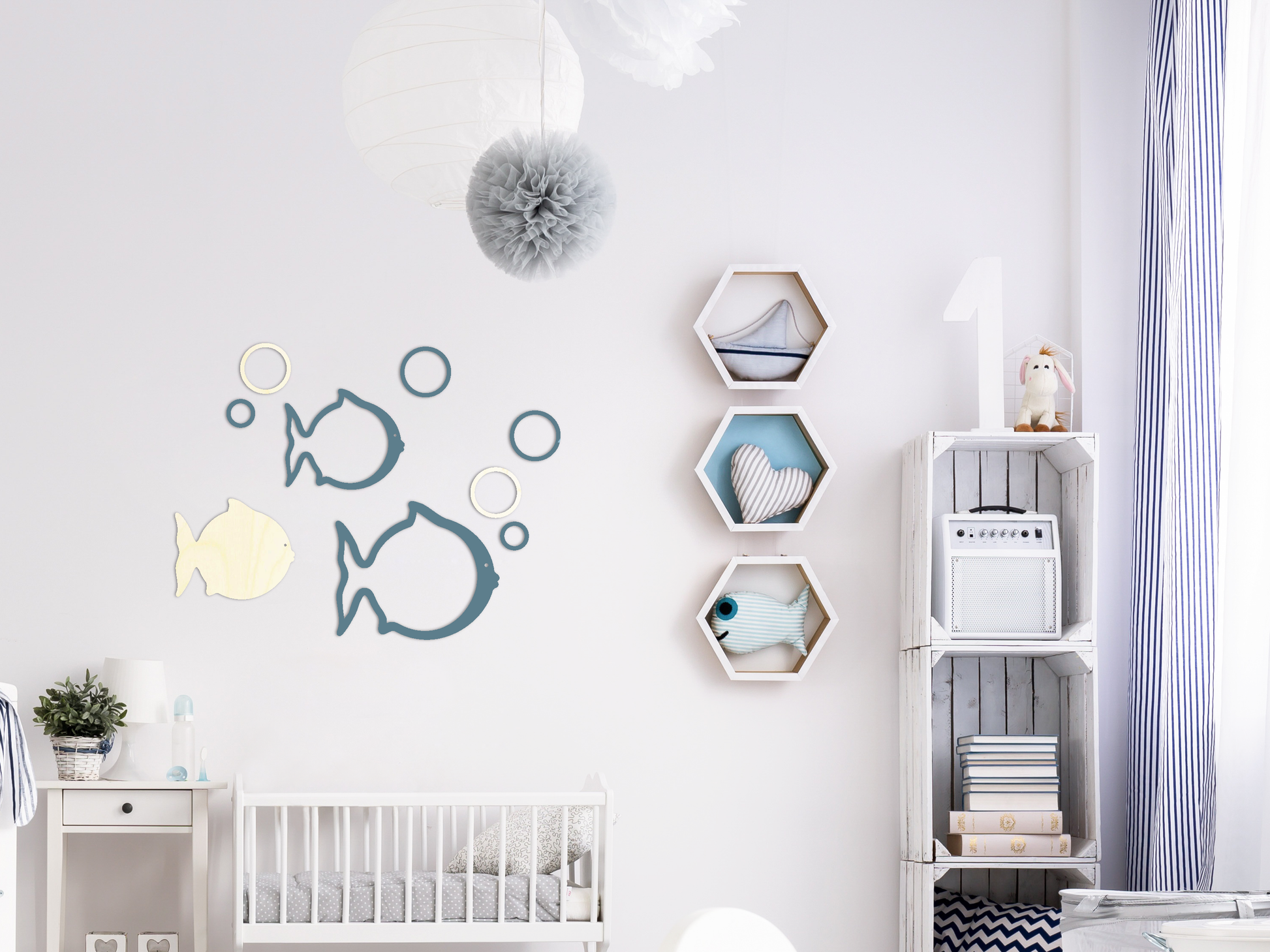 HOUTEN WANDDECORATIE / WOODEN WALL DECORATION - MUURDECORATIE VOOR KINDERKAMER / WALL ART FOR KIDS ROOM - VISSEN / FISH - 61 x 47cm - LICHT HOUT / NATURAL WOOD - WANDFIGUUR - DIEREN - BABYKAMER - ZEE - OCEAAN NATUUR  Babykamer DIER  ANIMAL zee fishdecor ocean vis water DIEREN  Wall Art Animal Babyroom babyroomdecor homedecor Walldecoration walldecorationideas wallartkids kidsroominspiration kidsroomdesign kidswallart op muur Wanddecoratie