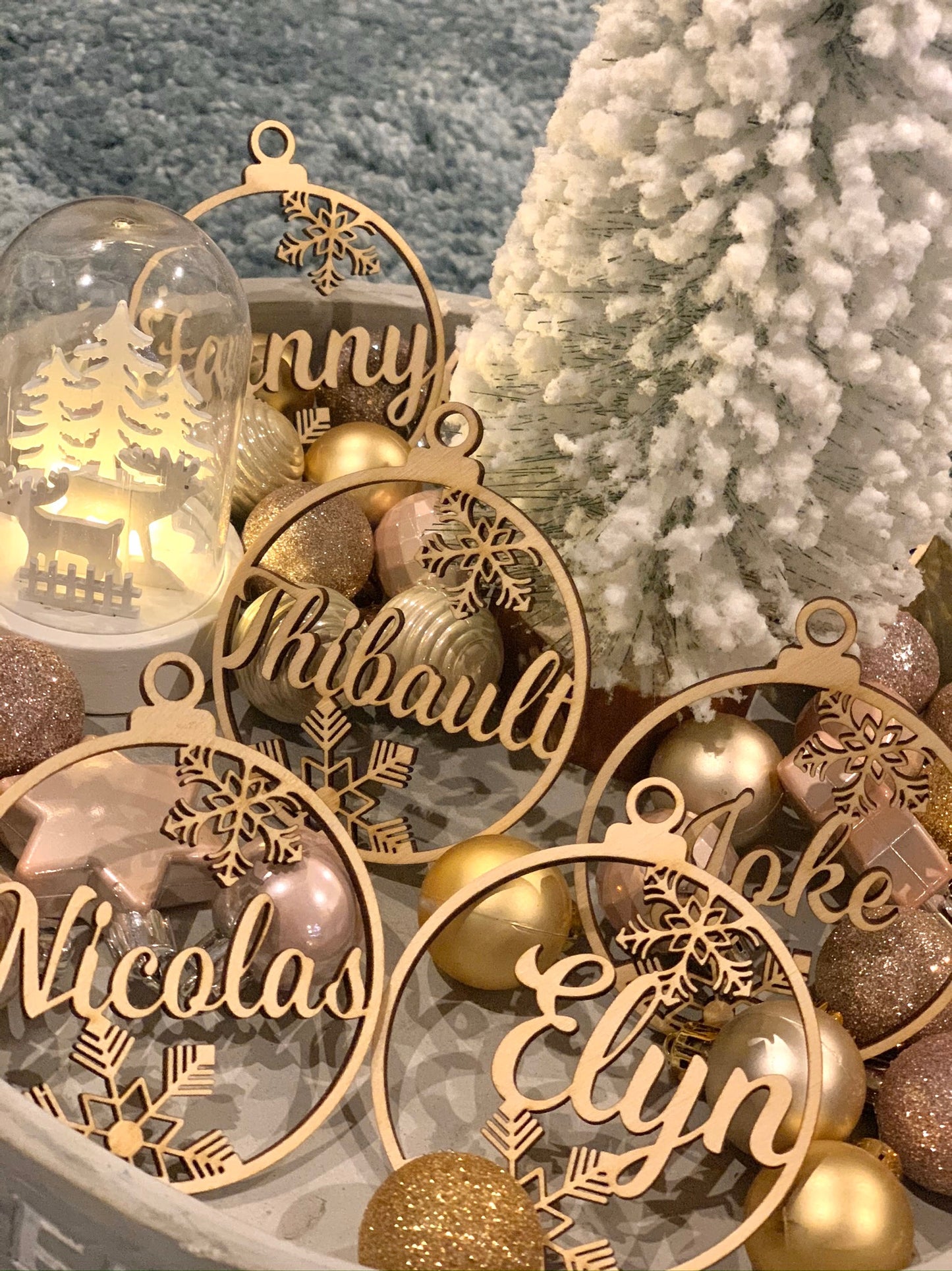Personalized Christmas bauble with name