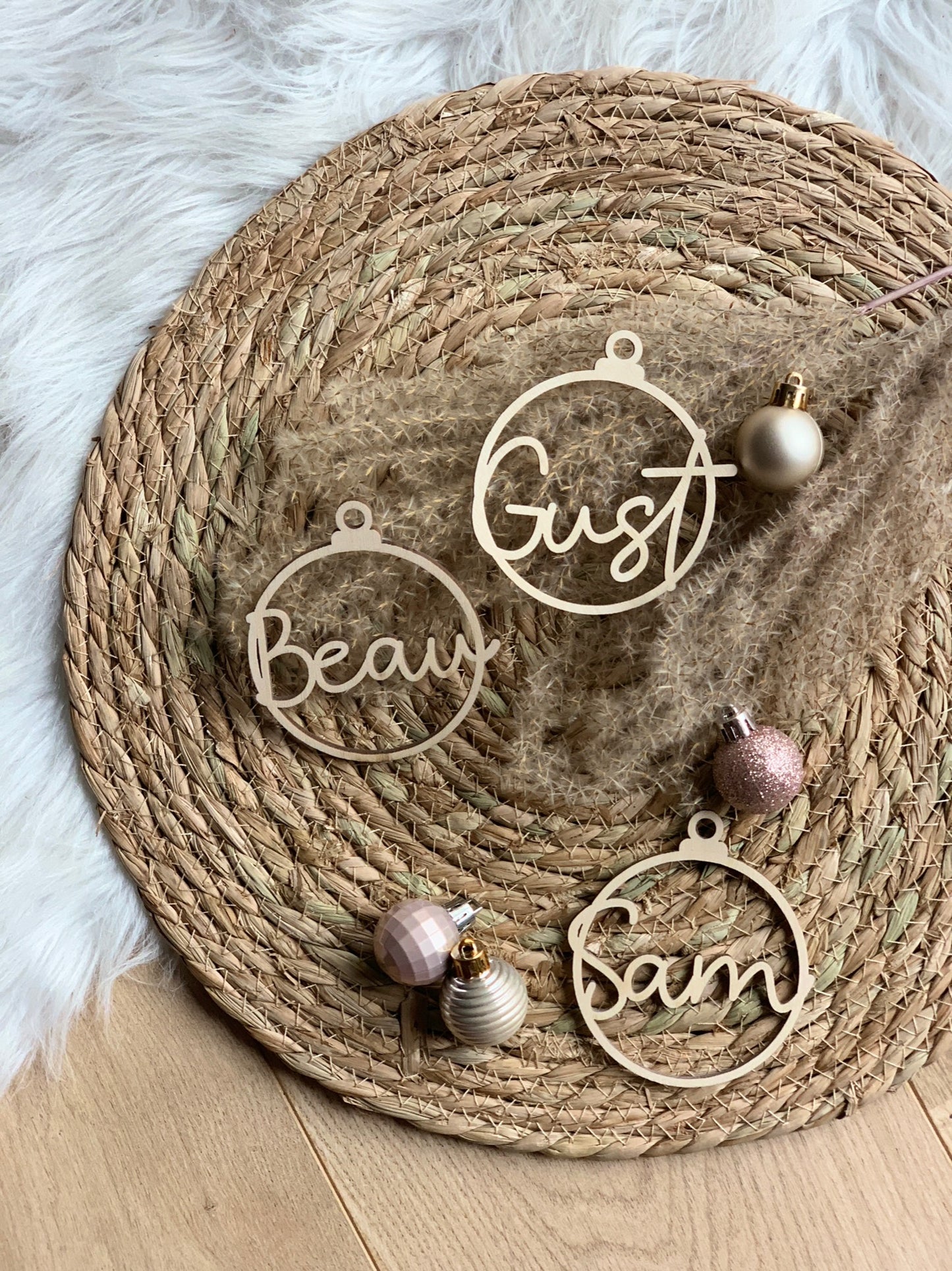 Personalized Christmas bauble with name