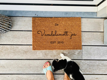 Customizable doormat