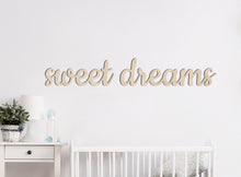 WANDDECORATIE / WALL DECORATION - MUURDECORATIE VOOR KINDERKAMER / WALL ART FOR KIDS ROOM - WANDTEKST / WALL TEXT: Sweet dreams WIT / WHITE - WANDFIGUUR - SLAAPKAMER - BABYKAMER - QUOTE / MUURTEKST  dream dromen  Babykamer Wall Art Babyroom babyroomdecor homedecor Walldecoration walldecorationideas wallartkids kidsroominspiration kidsroomdesign kidswallart op muur Wanddecoratie lasercut custom lasercutting lasercutter 