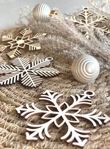 Christmas Tree Hangers - Wooden Snowflakes