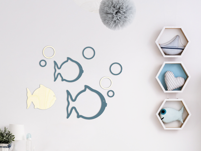   HOUTEN WANDDECORATIE / WOODEN WALL DECORATION - MUURDECORATIE VOOR KINDERKAMER / WALL ART FOR KIDS ROOM - VISSEN / FISH - 61 x 47cm - LICHT HOUT / NATURAL WOOD - WANDFIGUUR - DIEREN - BABYKAMER - ZEE - OCEAAN NATUUR  Babykamer DIER  ANIMAL zee fishdecor ocean vis water DIEREN  Wall Art Animal Babyroom babyroomdecor homedecor Walldecoration walldecorationideas wallartkids kidsroominspiration kidsroomdesign kidswallart op muur Wanddecoratie