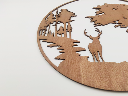 HOUTEN WANDDECORATIE / WOODEN WALL DECORATION - MUURDECORATIE / WALL ART - HERT IN BOS / DEER IN FOREST - Donker hout / Dark wood  - WANDDECORATIE WOONKAMER MUURDECORATIE/WALL ART - GESCHENK DECORATIE INTERIEUR DIEREN MUUR WAND HOUT GIFT- UNIEK KADO CADEAU Natuur Interior - slaapkamer