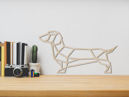 HOUTEN WANDDECORATIE / WOODEN WALL DECORATION - GEOMETRISCHE MUURDECORATIE / GEOMETRIC WALL ART - WORSTHOND / TECKEL / DACHSHUND / WIENERDOG - ZWART / BLACK - ORIGAMI DESIGN WANDFIGUUR - TRENDY & HIP WOONKAMER - HONDEN / DOGS - deco  muurdeco houtenmuurdecoratie decoration decoratie eyecatcher uniek decorationinterieur hout shoplokaal huisdecoratie 